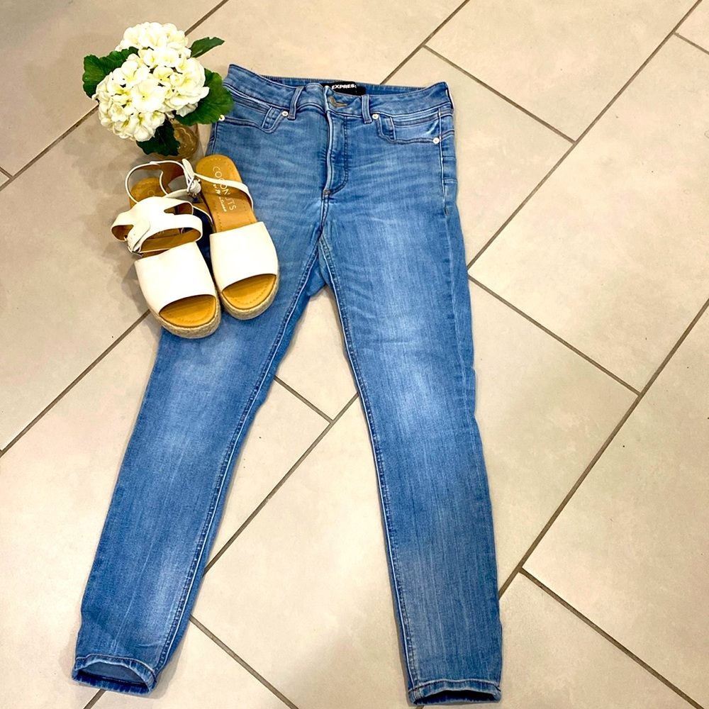 Express Jeans denim perfect lift + Stretch ankle legging high-rise size 8